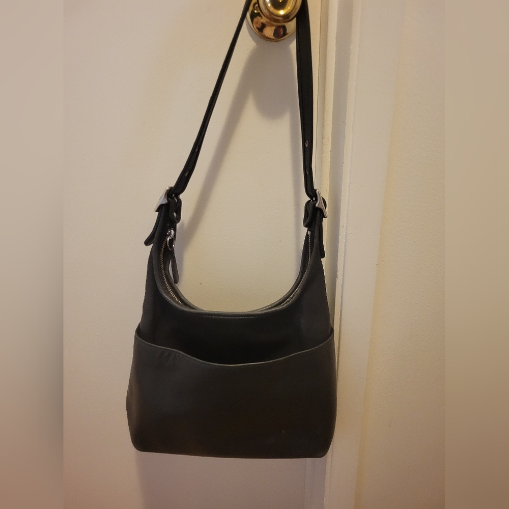 Black Coach vtg Shoulder Bag